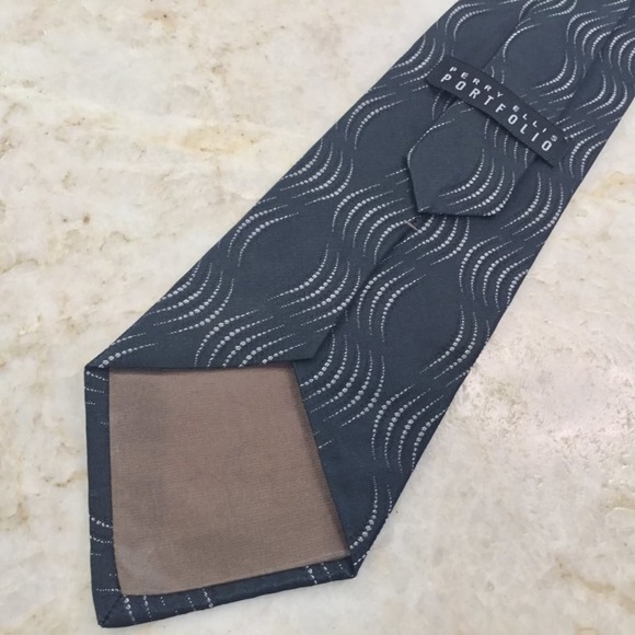 PERRY ELLIS SILK TIE - Picture 9 of 11